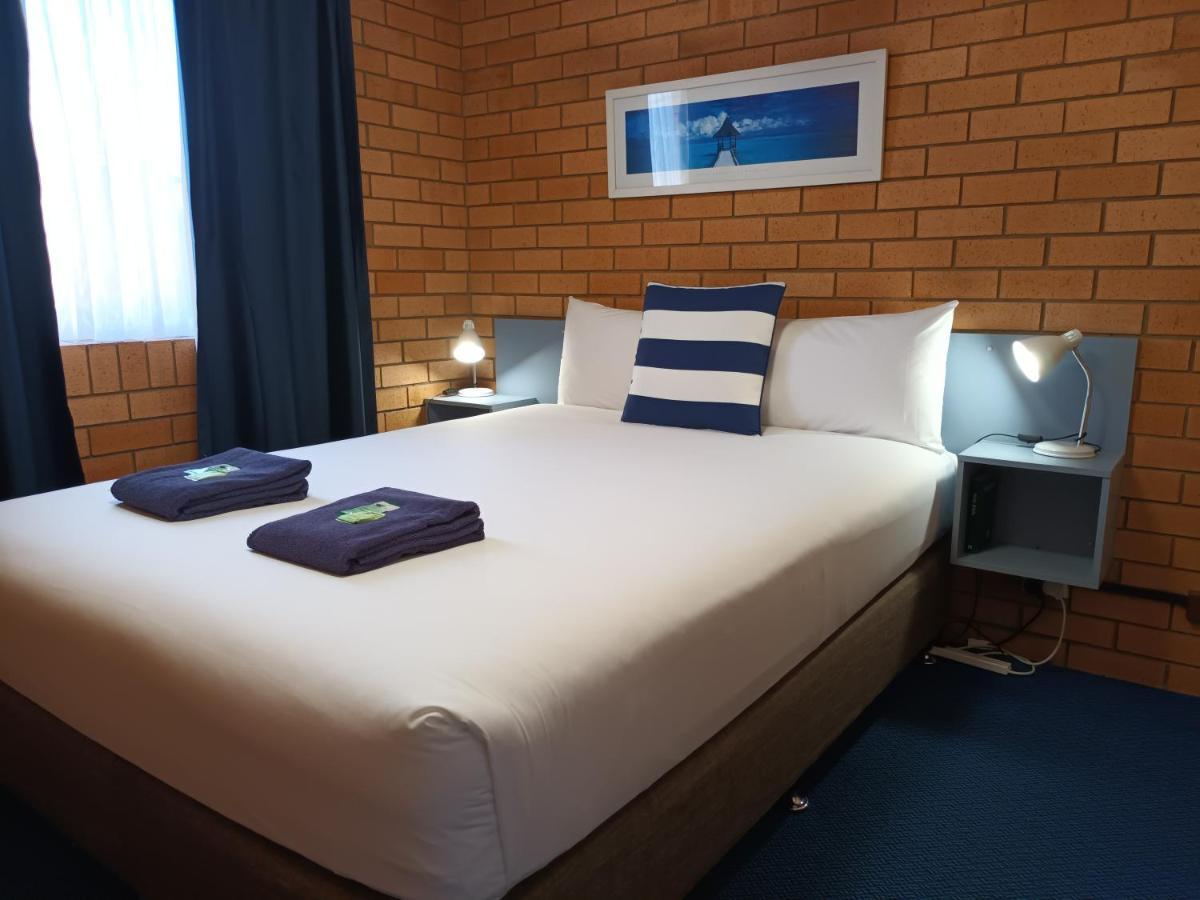 Bosuns Inn Motel Кофс-Харбор Экстерьер фото